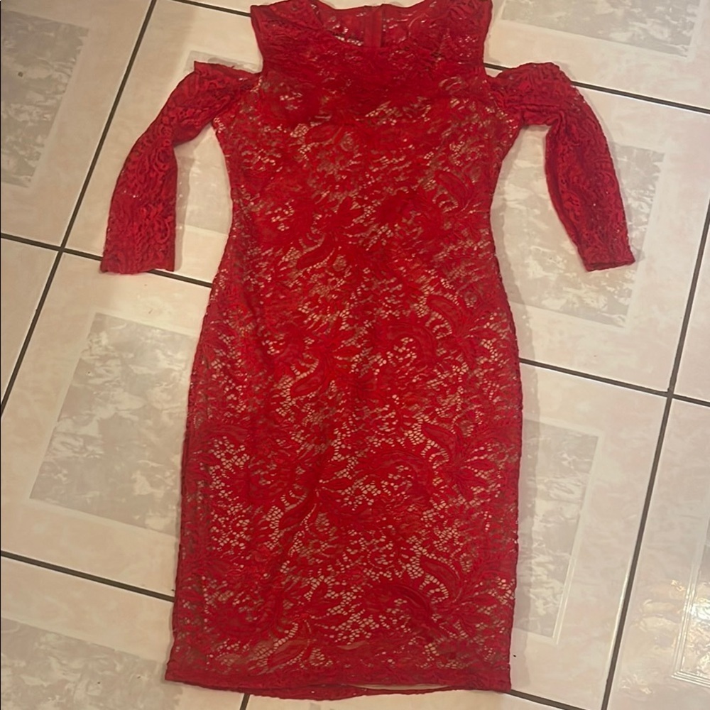 Bisou Bisou Red Long Sleeve Off-Shoulder Bodycon Dress - Picture 3 of 5